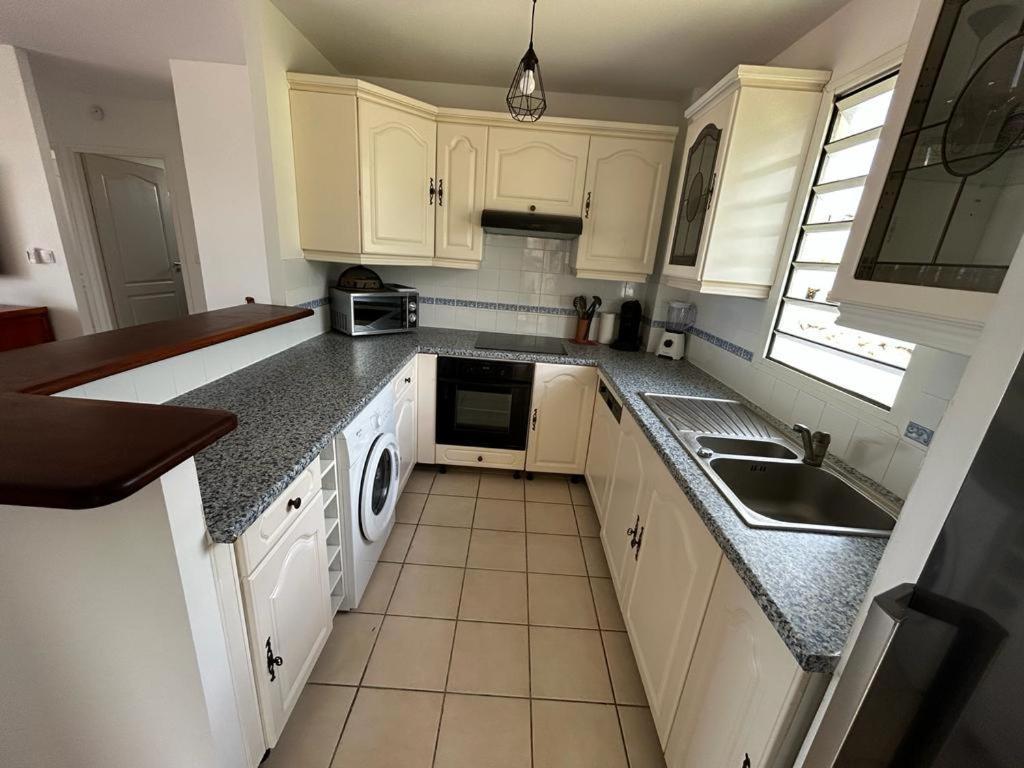 Appartement Les Tuileries à Les Trois-Ilets Extérieur photo